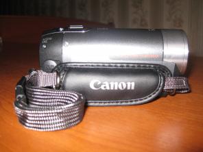 Видеокамера цифровая Canon FS11 (ноябрь 2008)
