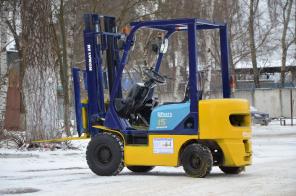 ЯПОНСКИЙ АВТОПОГРУЗЧИК БУ КОМАЦУ 1,5 т. FG15W-17
