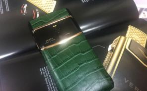 Vertu Signature Touch Jet Steel Malachite Alligator 