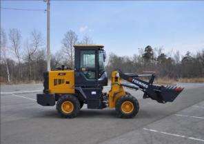 Фронтальный погрузчик FORWARD 701D
