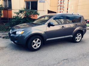Автомобиль Mitsubishi Outlander II 2008 г.