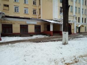 Торговое помещение с отдельным входом, 120 м²