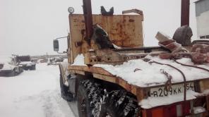 автомобиль-тягач трубоплетевозный 5960-0000010-02