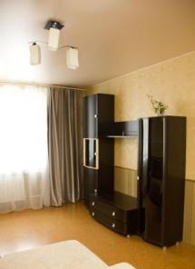 Срочно сдам квартира на проспекте Комсомольский в доме номер 37.