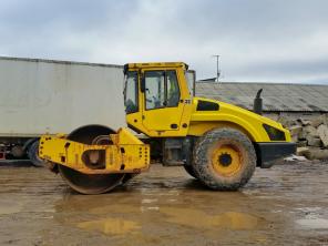 Грунтовый виброкаток BOMAG BW213D-4