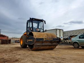 JCB VM 132D б/у грунтовый каток 13 тонн