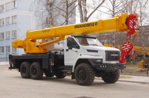 Автокран Ивановец КС-45717-2Р