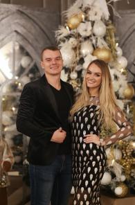 Ведущие праздников, организаторы свадьбы, юбилеи