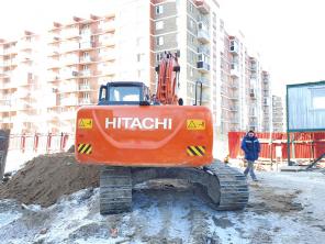 HITACHI ZX200LC-5G б/у экскаватор гусеничный 2018 года