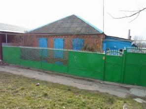 Продаю УЮТНЫЙ КИРПИЧНЫЙ ДОМ в Отличном Районе