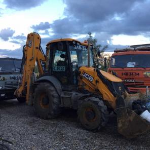 Аренда экскаватора погрузчика JCB