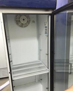 Холодильные шкафы б/у