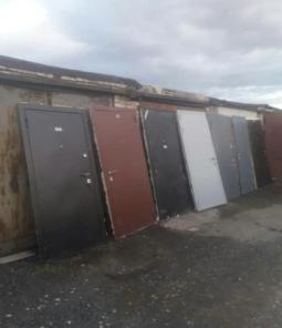 Купить входную металическую дверь б/у