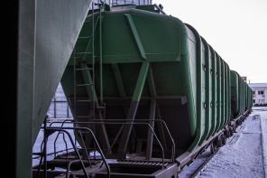Предоставление собственных зерновозов по РЖД, КЗХ и др.