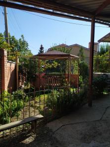 Продаю дом 10 соток 422 кв.м