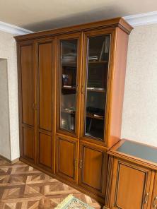 Мебель в отличном состоянии - рабочий кабинет