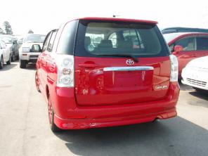 ПРОДАЮ Toyota-Raum 2003г/в