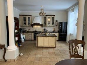 Продажа загородного коттеджа, 525 кв.м, КП "Европа-1", Москва