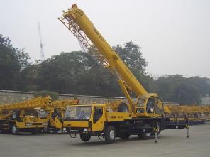Продам автокран XCMG QY25K5 вылет стрелы -48 метров.2008год, торг. (Новосибирск)