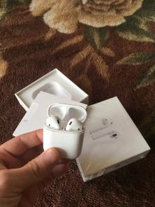 Продам Airpods 2