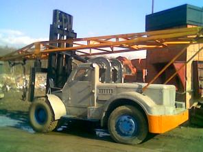 -Продаем погрузчик колесный фронтальный вилковый М-4008