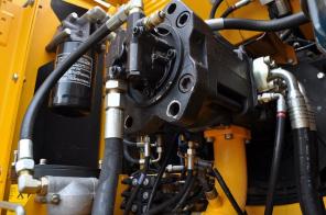 Экскаватор JCB JS330 бу гидронасос основной оригинал в наличии на складе