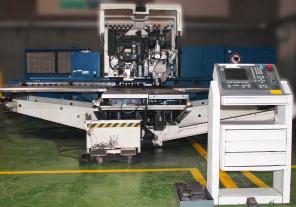 Лазерно-штамповочный станок Trumpf Trumatic 600L