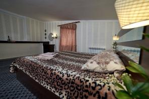 Проживание в гостинице Барнаула с доставкой еды в номер