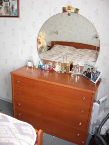 ПРОДАМ СПАЛЬНЮ
