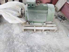 TGL 11856/03 90кВт 740об/мин (б/у) продам недорого с НДС.