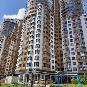Редкое предложение! Видовая 4-х комн. квартира 120 м2 в доме бизнес-класса ЖК Правый берег, г. Химки