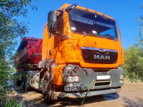 Седельный тягач 6х4 MAN TGS 26.440 и самосвальный полуприцеп 30 кубов Wielton NW-3