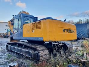 Hyundai R290LC-7A б/у экскаватор гусеничный 30 тонн