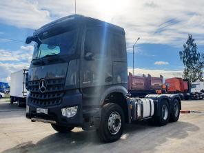 Mercedes Arocs 3348S б/у седельный тягач 6х4