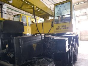 Автокран КС-4562 на базе Краз-250