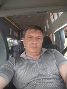   40+