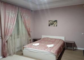 Гостиница на набережной реки Туры