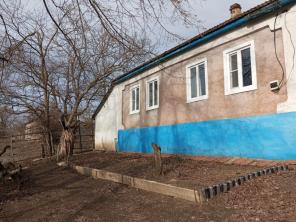 Дом 43 кв.м., с земельным участком 12 соток