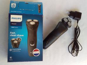 электробритва аккумуляторная Philips 1000 series, бу, в отличном состоянии