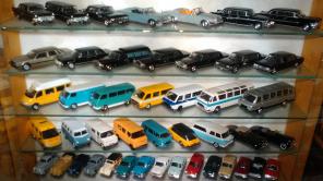 Скупаю сувенирные модели автомобилей в 1/43. Оплата сразу.