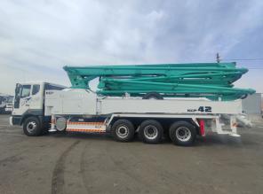 Автобетононасос KCP42ZX5170 на шасси DAEWOO NOVUS CL4D3 8х4