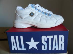 Продам кроссовки Converse