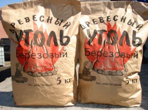 Древесный уголь, жидкость для розжига.