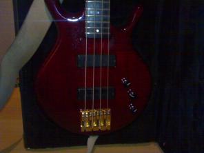 Продаётся Bass MV Pedulla Guitars,