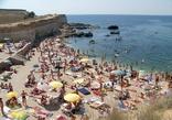 Отдых на море в Крыму. Вилла «Магнолия» в Голубой бухте Севастополя.