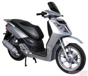 Продаю скутер STELS OUTLANDER 150, новый, без пробега за 67000р.