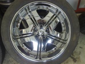        Mercedes Gelandewagen KUMHO ECSTA