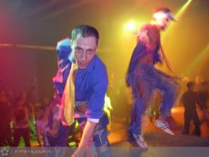 ШКОЛА КЛУБНОГО ТАНЦА DANCELAB ПРЕДСТАВЛЯЕТ! Обучение танцам . Детские и взрослые группы. Студентам скидки. Летний набор в начальную и профессиональную группы. Создаём сольные и групповые постановки для конкурсов и батлов. Индивидуальные постановки танцев.