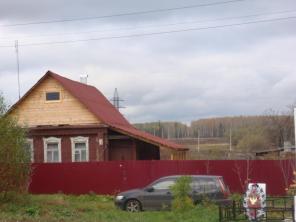 Продам дом с землёй.