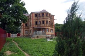 СРОЧНО ПРОДАМ ДОМ С УЧАСТКОМ